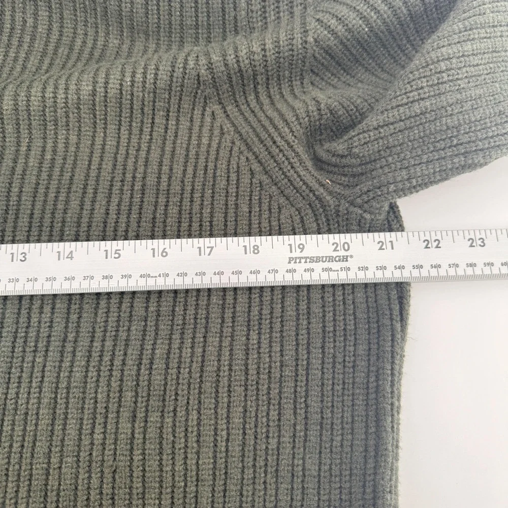 7 Diamonds Twin City Men Large Olive Green Ribbed Turtleneck Sweater SWM-8698